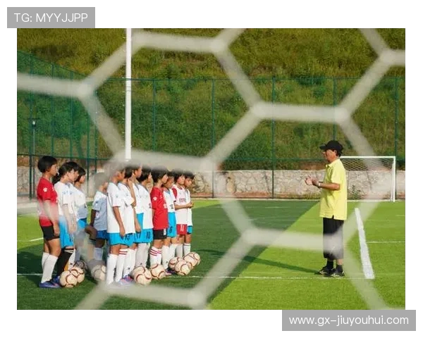 偶遇淮安足球队精彩瞬间 带你走进这座城市的绿茵故事